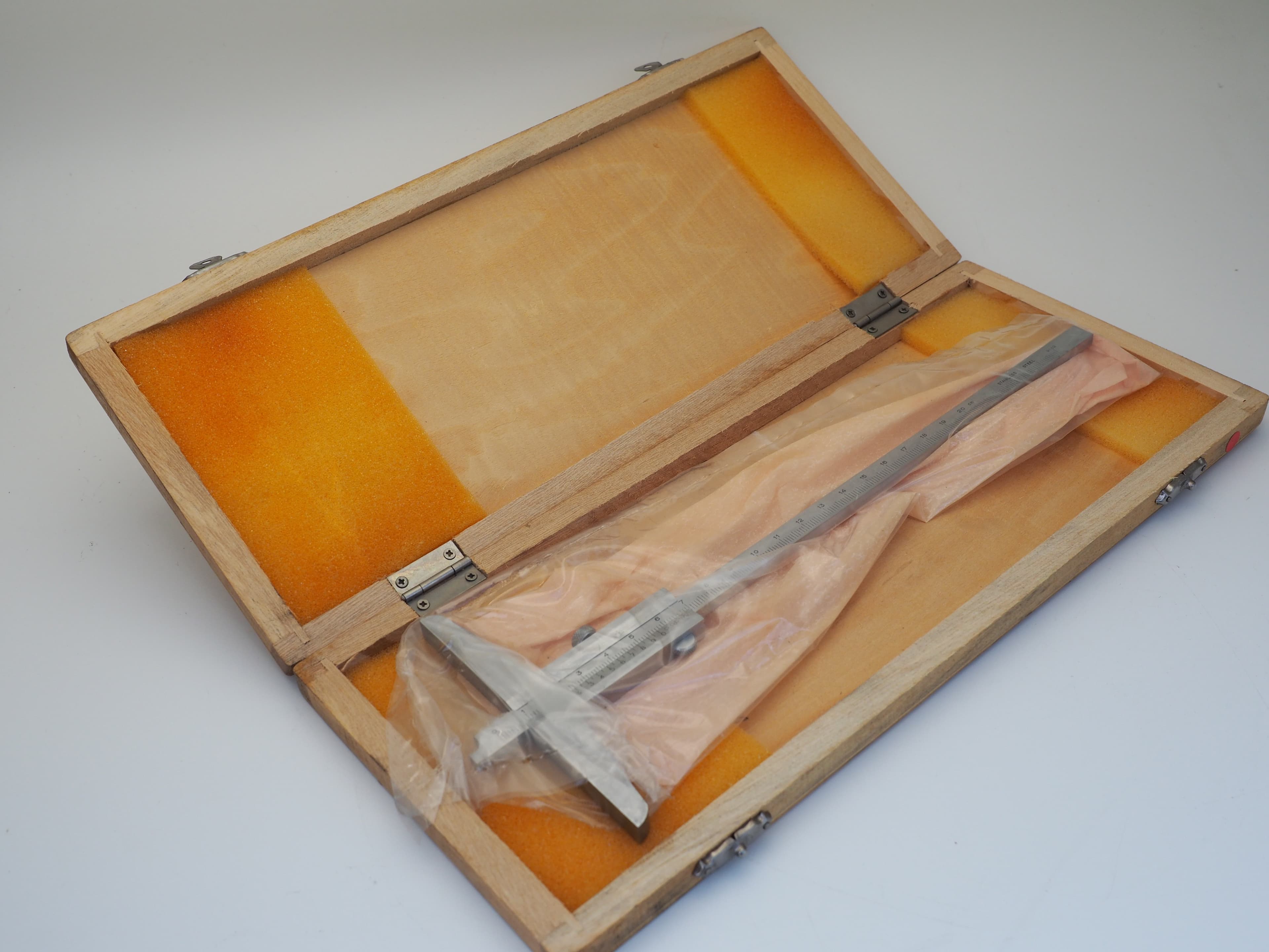 Neues Nonius-Tiefenmaß Messschieber 0–200 mm, 0,05 mm 9102