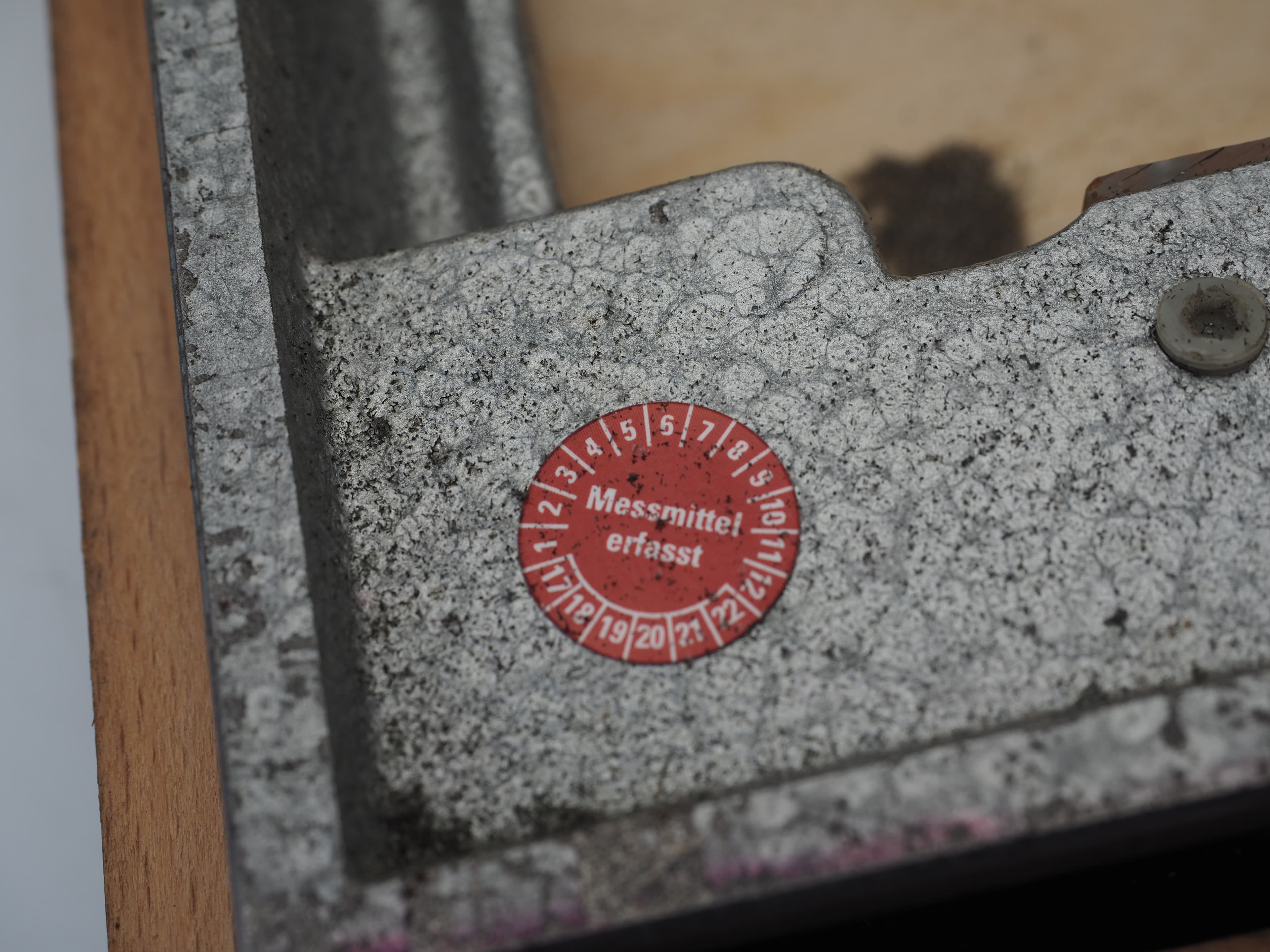 Mahr Präzisions-/Maschinenwasserwaage – Rahmenwasserwaage 0,02 mm/m im Holzkoffer