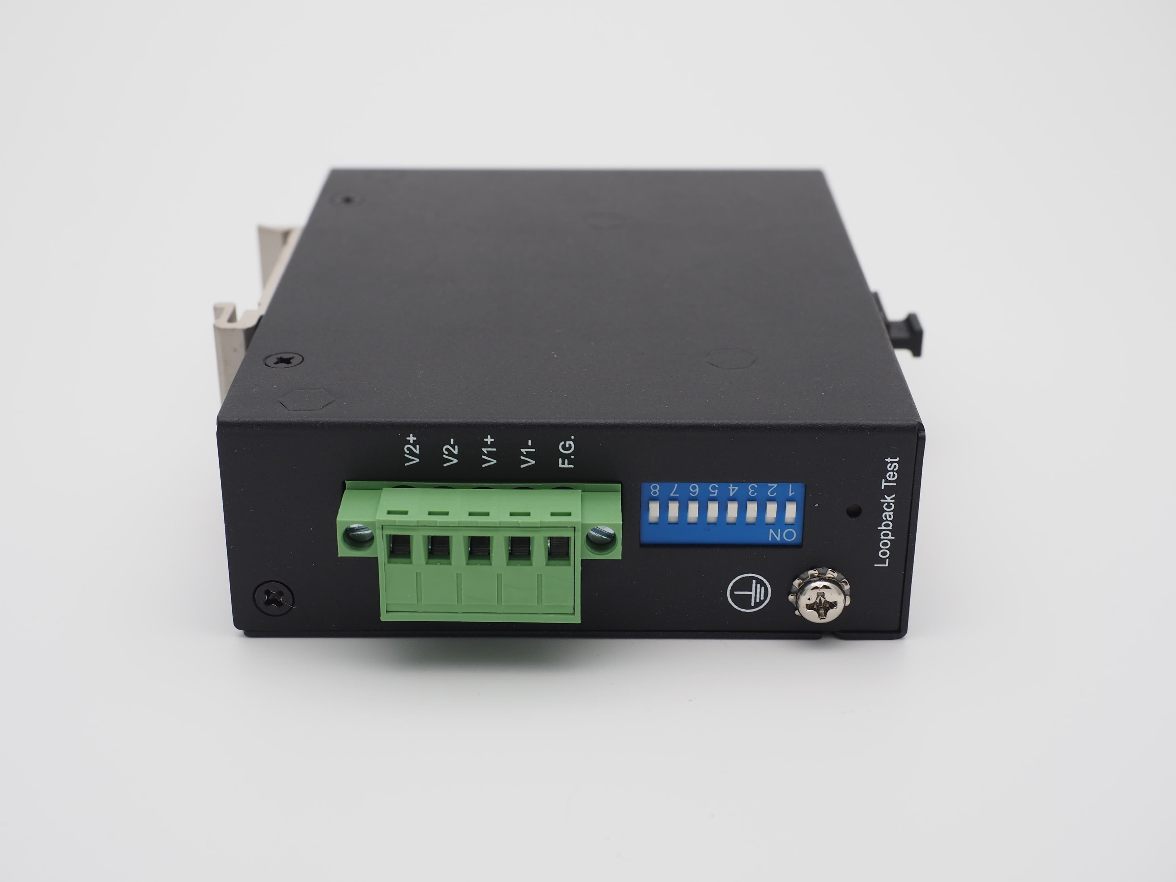Atop EF24-1G-1SFP industrieller Ethernet-zu-Glasfaser-Medienkonverter