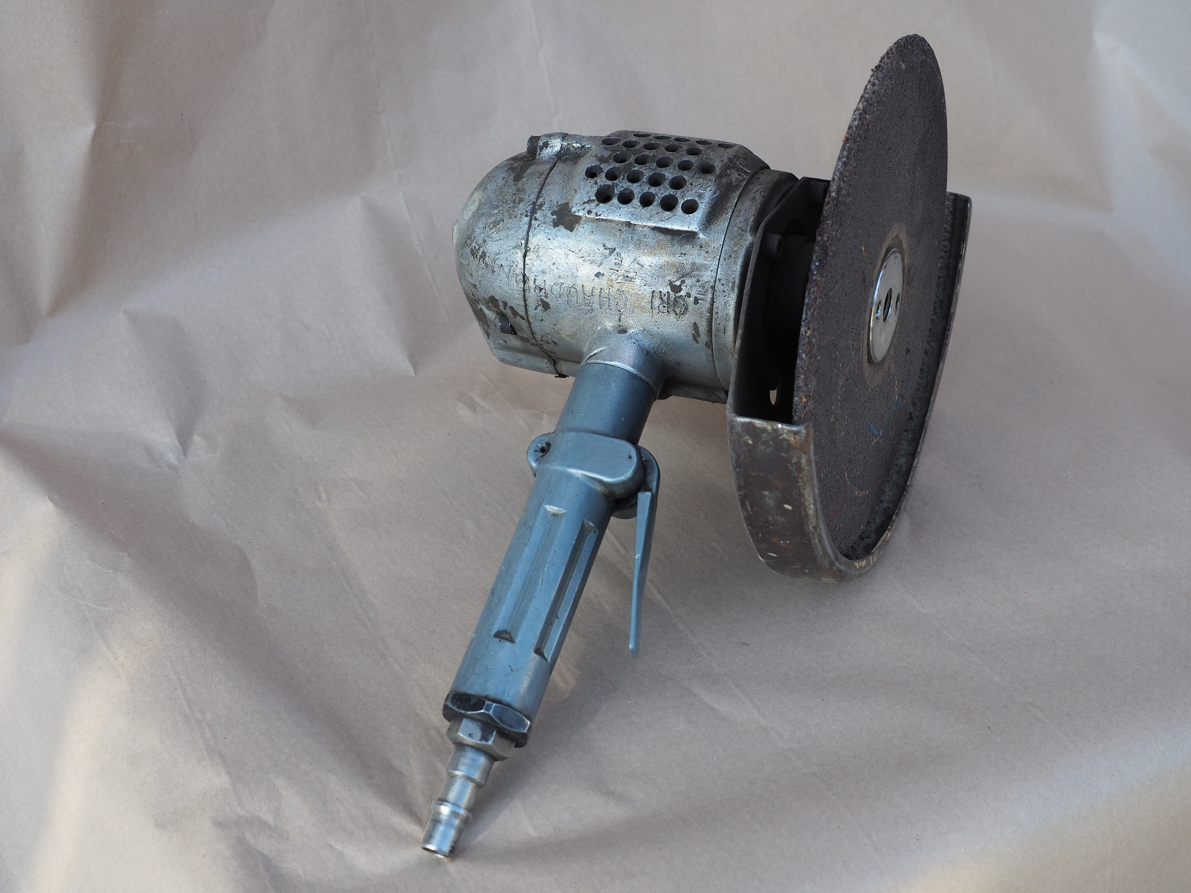 Druckluft Winkelschleifer P.R.E. Delta-Fluides mit Schleifscheibe Pneumatik Flex